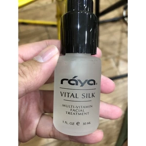 RAYA Vital Silk Serum (509) | Điềtị da mặt đa vitamin cho mọi làn da không nhạy cảm bắt đầu từ tuổi già | Làm mềm và mịn