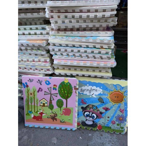 Thảm xốp ghép hoạt hình (bộ 4 miếng 60x60cm) vừa quây bóng hình vuông