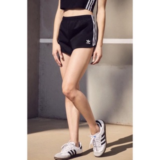 Quần Đùi Thể Thao Nữ 3 Sọc [Short] 3STR Vạt Bầu [ĐỒ TẬP GYM NỮ]