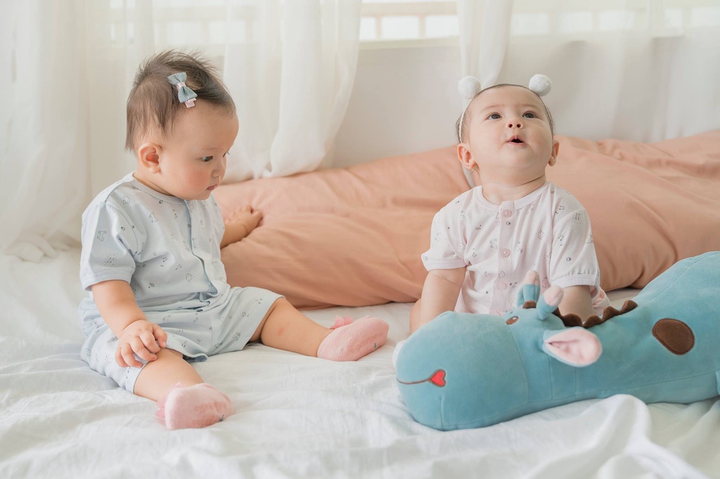 Mô tả Áo Sơ Sinh Cộc Tay, Nút Giữa MIOMIO Vải Cotton Cho Mùa Hè | Thoáng Mát Dễ Chịu | Cho Bé Trai, Bé Gái (Từ 0-24 tháng) - 1