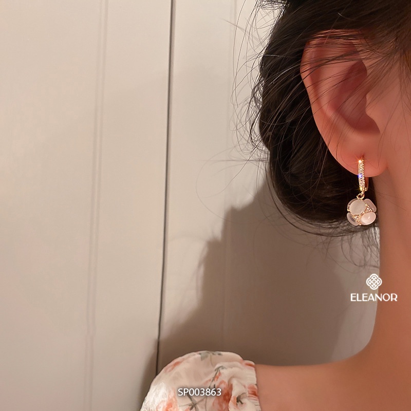 Bông tai nữ chuôi bạc 925 Eleanor Accessories dáng thả khuyên tai đính đá phụ kiện trang sức 3863