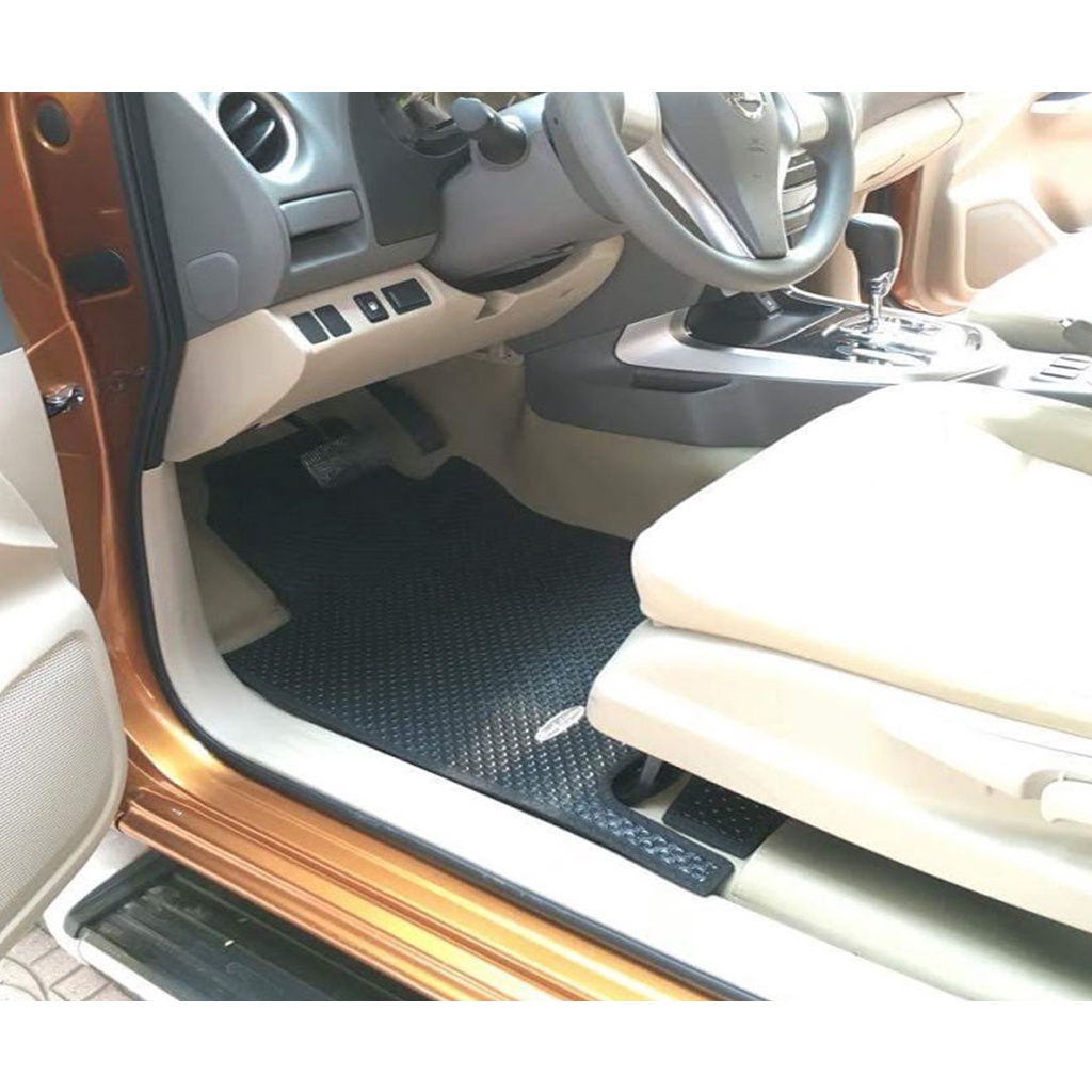 Thảm lót ô tô KATA cho xe Nissan Navara (Sunny) (2014 - 2020) - Khít với sàn, Chống trơn, Không mùi, Không ẩm mốc
