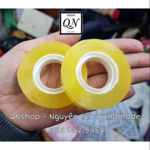 Cuộn băng dính nhỏ trong suốt