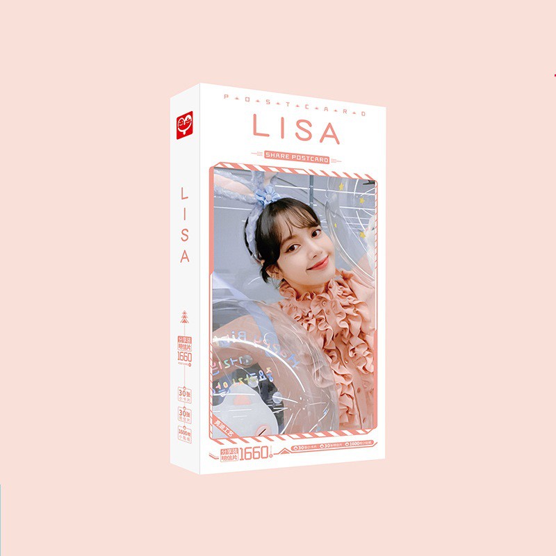 Hãy thưởng thức những tấm bưu thiếp đẹp mắt với hình ảnh của Lisa - một trong những idol Kpop nổi tiếng nhất hiện nay. Tấm bưu thiếp này sẽ khiến bạn được truyền cảm hứng và cảm thấy tươi mới mỗi khi nhìn vào nó.