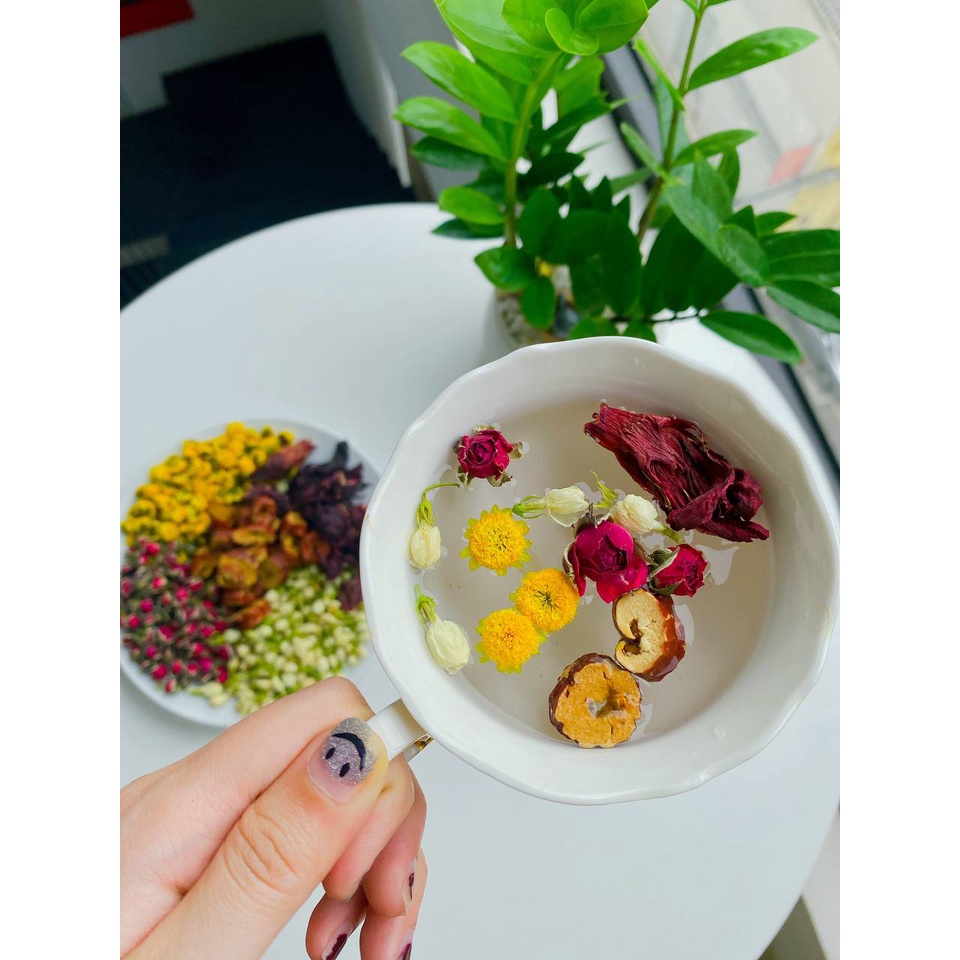 Trà thanh nhiệt (Gồm: Atiso, hoa nhài, hoa cúc, táo đỏ, hoa hồng) - 10gr