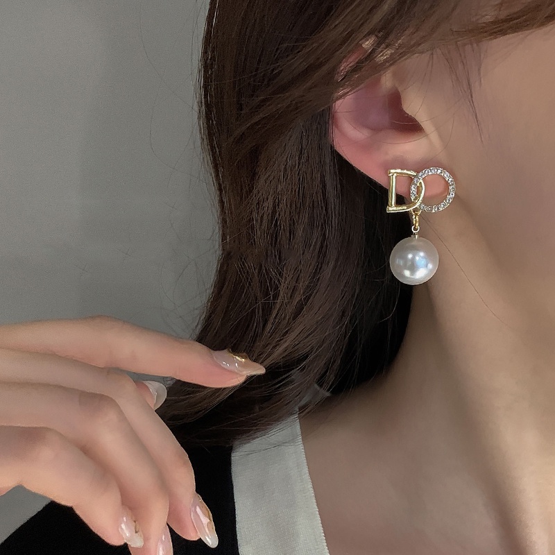 Bông Tai Thời Trang Hàn Quốc Ngọc Trai Hoa Nhỏ Thanh Lịch