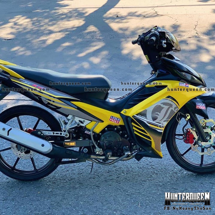 Tem rời dán xe Ex135 LC vàng đen. Bộ tem dán trang trí xe máy bền đẹp