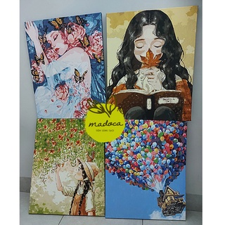 Tranh tô màu số hóa Madoca có khung 40x50cm Cô Bé Tóc Rối Bên Hoa Cúc T563