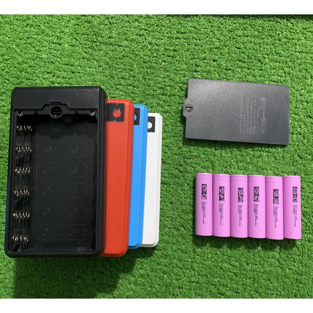 Box sạc dự phòng 6 cell LCD (dể dàng thay pin) + 6 cell 18650 2600 mAh ...