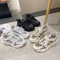 nguyen.tuyet.com