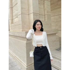 SET ÁO DÂY KÈM ÁO KHOẮC XINH XẮN HAI MÀU TRẮNG ĐEN - ICY TOP