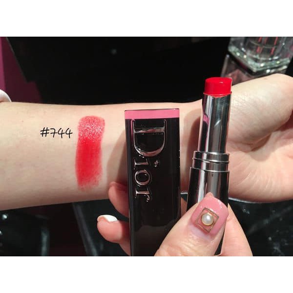 Dior addict clearance lacquer stick 744