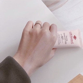 Kem chống nắng Cell Fusion C Toning Suncreen