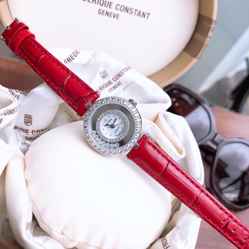 Đồng Hồ Nữ Royal Crown Chính Hãng 5308 Dây Da Mặt Nhỏ Lên Tay Cực Dễ