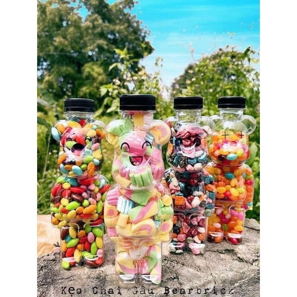 Kẹo Hộp Gấu Bearbrick các loại kẹo