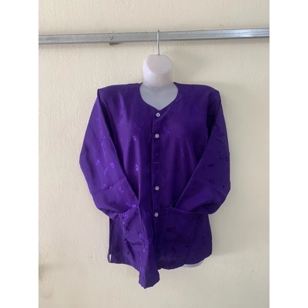 Áo gấm áo bà ba tặng bà