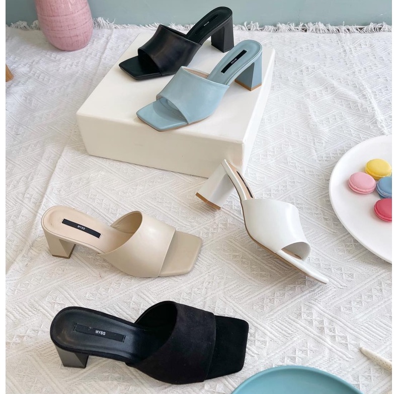 Giày guốc sục nữ MYSS bản ngang gót trụ 7 cm thời trang - SU131