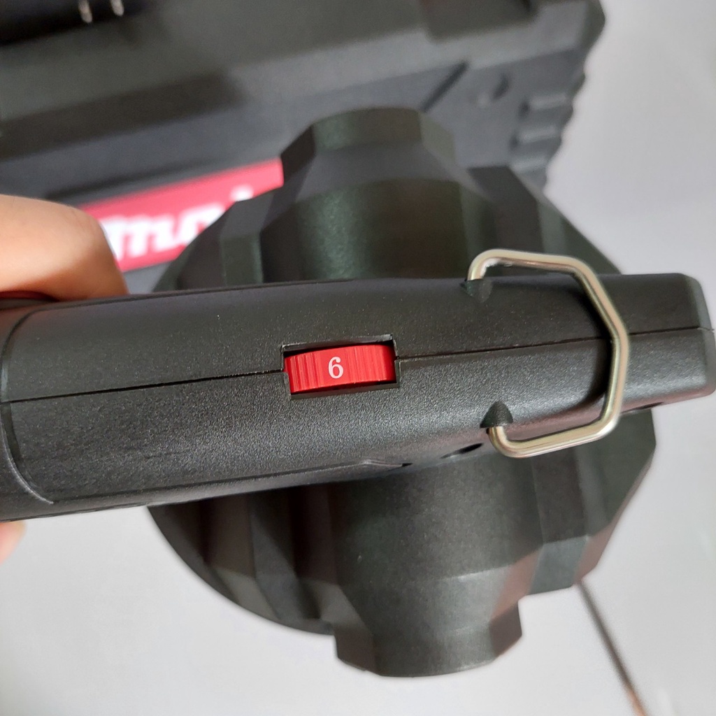 Máy Rung Ốp Lát Gạch MA-KI- TA. 2 Chức Năng Hít, Rung Gạch - 6 Cấp Rung