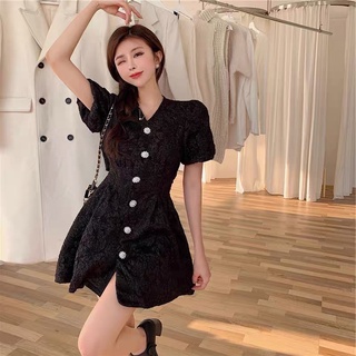 Váy xốp gấm Forgirl basic cổ V tay bồng hở lưng phối cúc ngọc phong cách Hàn quốc