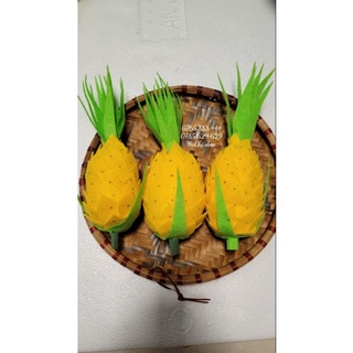 Quả dứa mô hình làm bằng vải dạ nhồi bông làm đồ chơi cho trẻ em hoặc đồ dùng mầm non