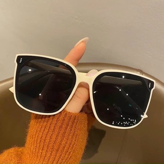 Kính mắt mẫu 2