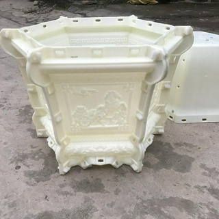 Khuôn chậu lục giác 48 chân liền, hoa văn thuyền, ngựa, tài lộc, đổ úp đáy chất liệu nhựa abs