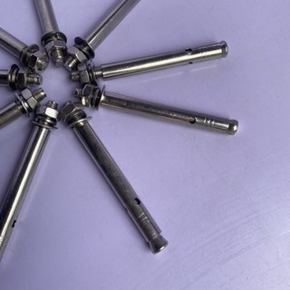 Tắc kê nở Inox kim khí Dung Anh Vít nở Inox