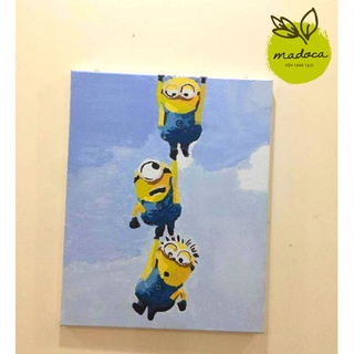 Tranh tô màu số hóa Madoca có khung 40x50cm Minion bắc thang T909
