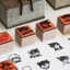 HT3 Thám Tử Lừng Danh Conan Seal Anime Tài Khoản Tay Con Dấu Bằng Gỗ Hộp Đựng Inkpad Đóng Sinh Viên Văn Phòng Phẩm Quà Tặng TH3