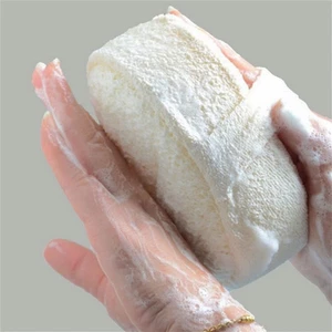 Bông tắm xơ mướp tự nhiên tẩy tế bào chết tiện lợi