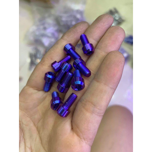 Ốc Titan Gr5 5li10 đầu trụ gắn mâm Vespa cnc , đĩa abs | Shopee Việt Nam