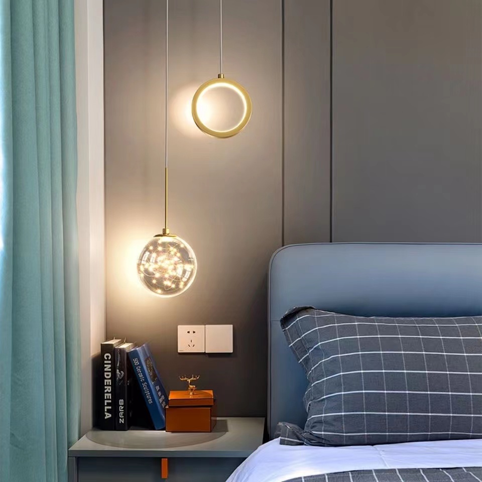 Đèn dây chuyền sắt vàng hiện đại Trần đèn chùm Gypsophila Bắc Âu, Phòng ngủ Bên cạnh phòng khách Đèn treo trang trí