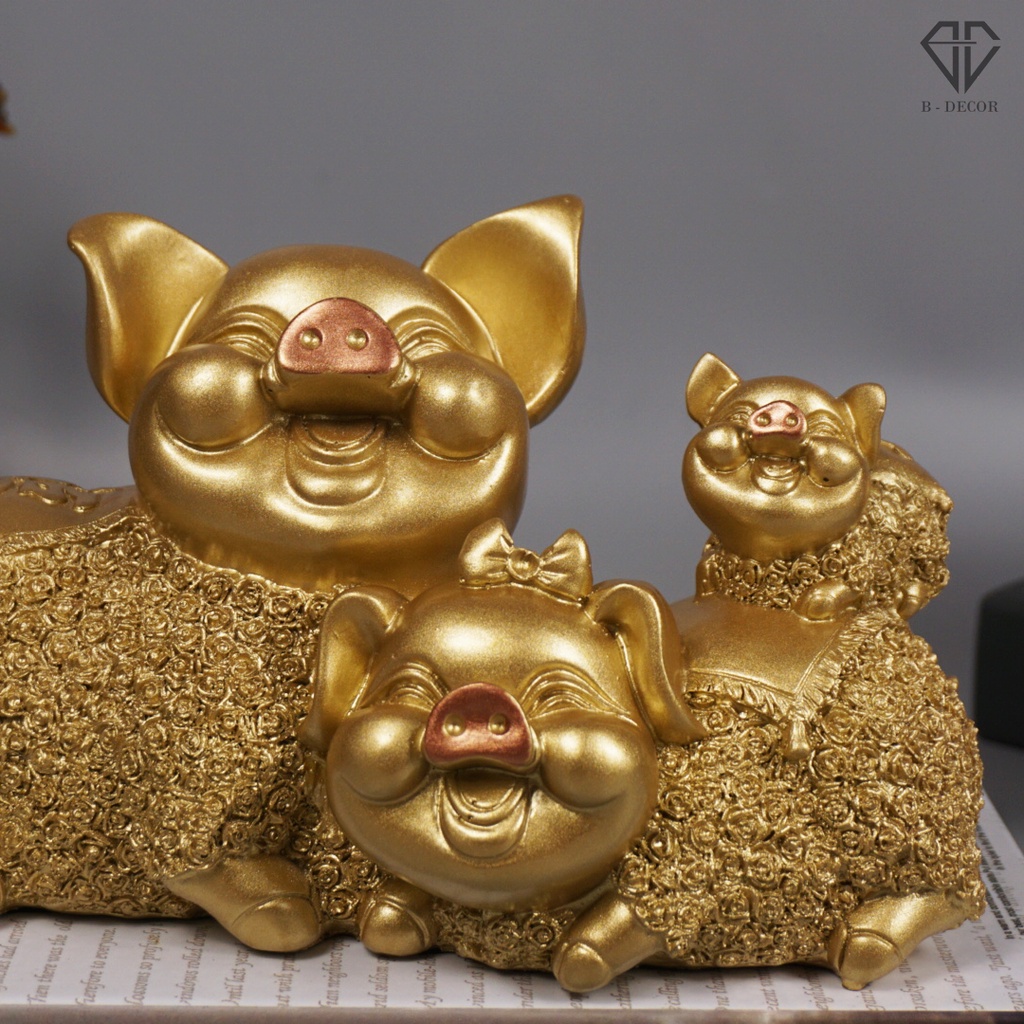 Tượng Gia đình Heo vui vẻ trang trí tủ kệ phòng khách phòng ngủ đẹp
