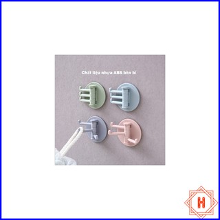 Móc tròn 3 chân dán tường chịu lực tiện dụng { H }