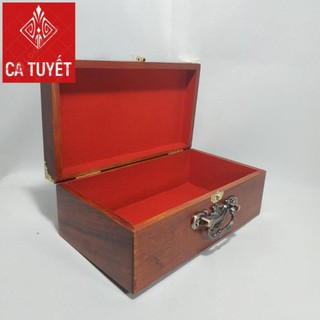 HỘP ĐỰNG TRANG SỨC, HỘP ĐỰNG CON DẤU CÔNG TY GỖ HƯƠNG MẶT GIÁP CHỮ THỌ VÀNG CÓ QUAI XÁCH BẰNG ĐỒNG
