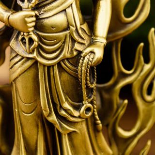 Tượng đồng ngài hộ pháp Bất Động Minh Vương