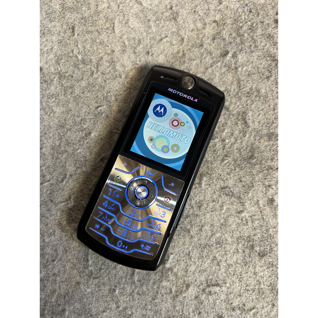Motorola sliver phone hot sale