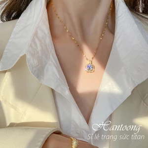 Dây chuyền titan không gỉ mặt đá pha lê vuông long lanh phong cách thời trang thanh lịch tinh tế