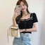 Áo croptop dệt kim SUXI tay ngắn cổ vuông phong cách Hàn Quốc