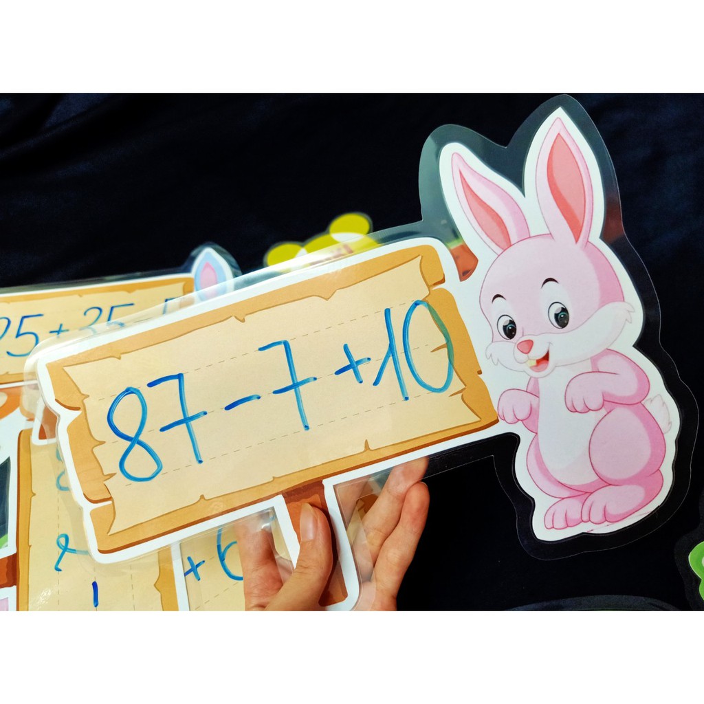 Bộ 4 Anh Em Nhà Thỏ Tìm Cà Rốt (4 bé thỏ + 4 cà rốt)