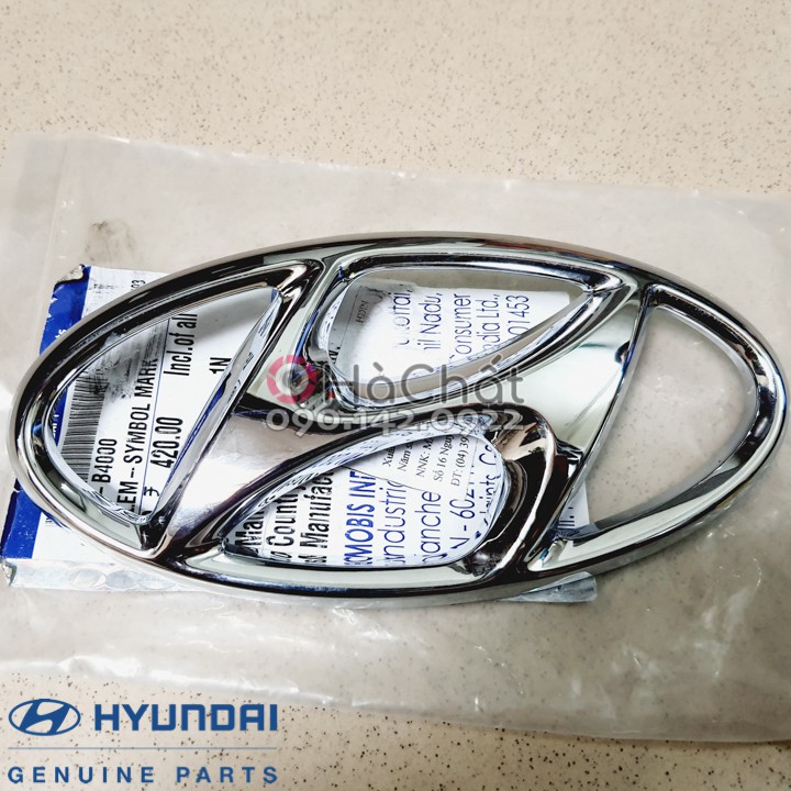 Logo Hyundai i10 gắn ba đờ xốc & đuôi xe 🚘 nhập khẩu HYUNDAI MOBIS ...