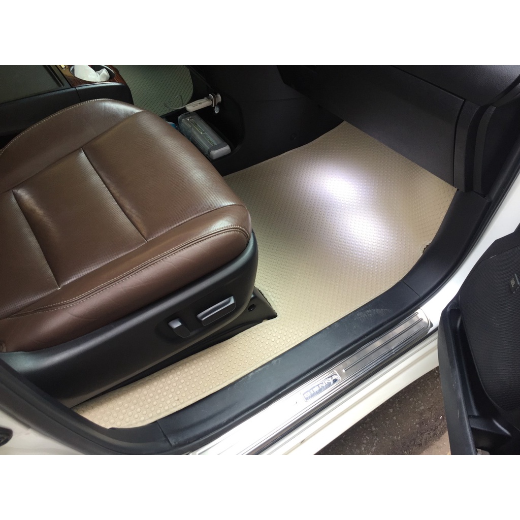 Thảm lót ô tô KATA cho xe Toyota Sienna XL30 (2012 - 2020) - Khít với sàn, Chống trơn, Không mùi, Không ẩm mốc