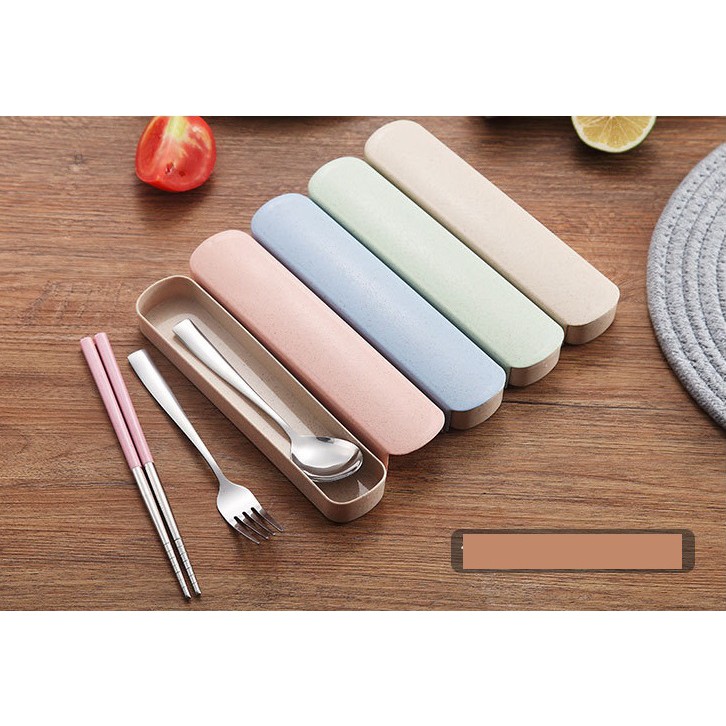 Bộ đũa muỗng nĩa inox hộp đựng lúa mạch