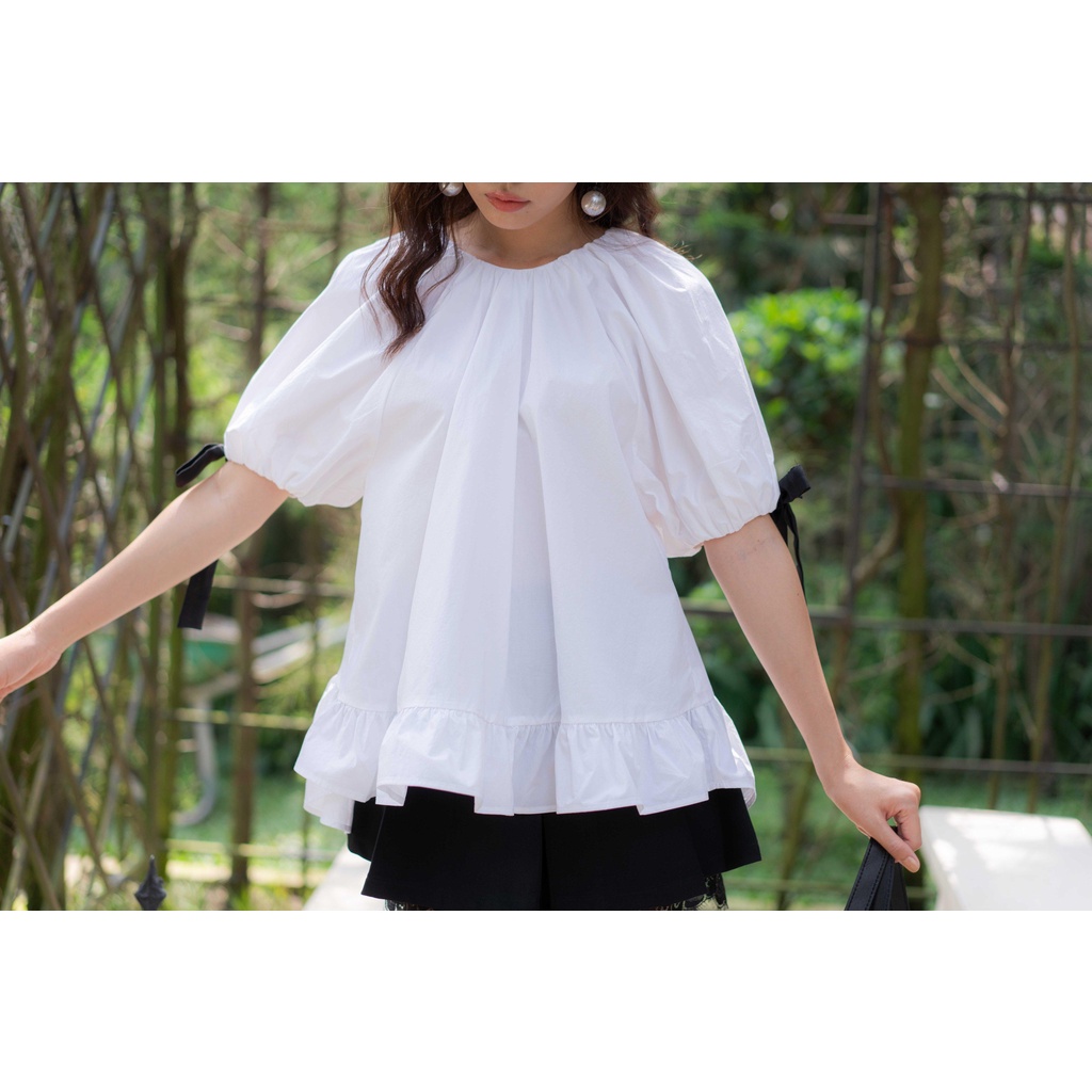 ÁO MASARA kiểu dáng CHUÔNG TRẮNG NƠ ĐEN