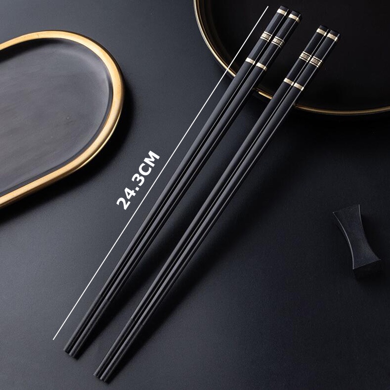 Đũa nhựa hộp 10 đôi KIỂU NHẬT đầu nhỏ gọn, có chống trượt kích thước 24cm.  Đũa kháng khuẩn chống trượt chịu nhiệt cao