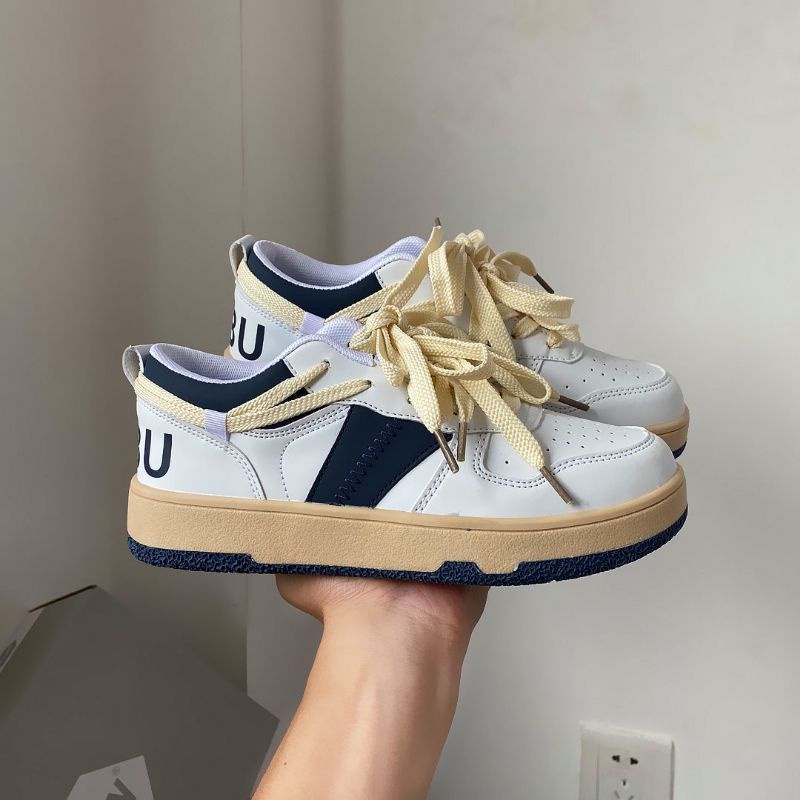 Giày Thể Thao Xinh Ulzzang ( lùi 1 size)