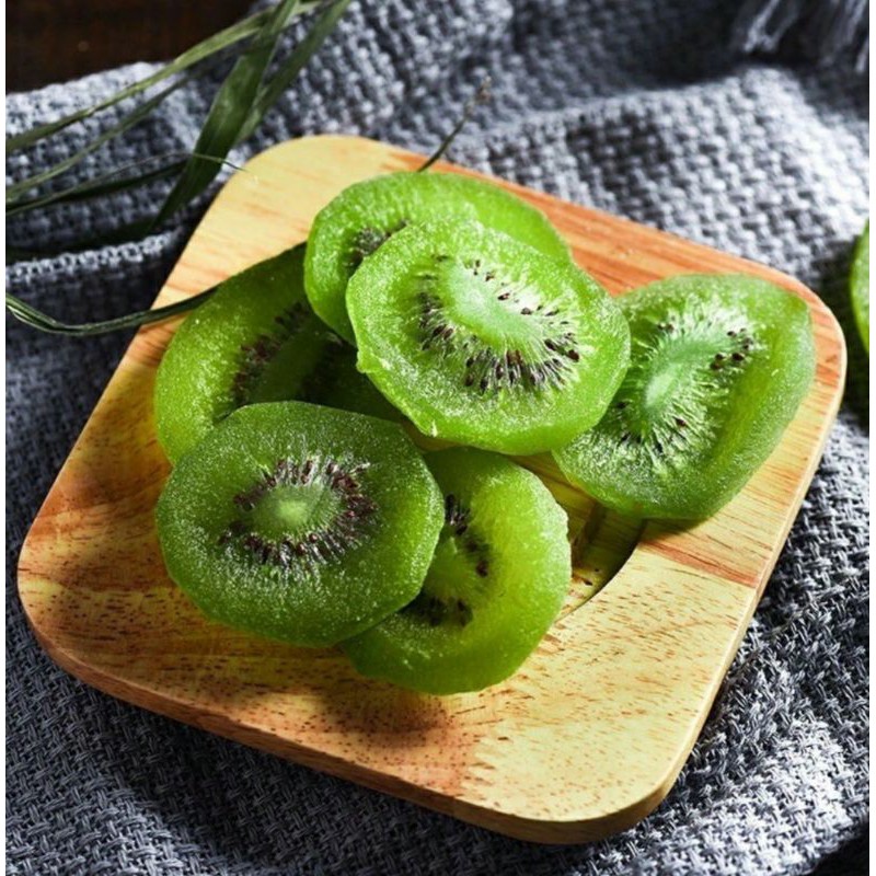 Kiwi sấy dẻo không đường 100g- ăn vặt | Shopee Việt Nam