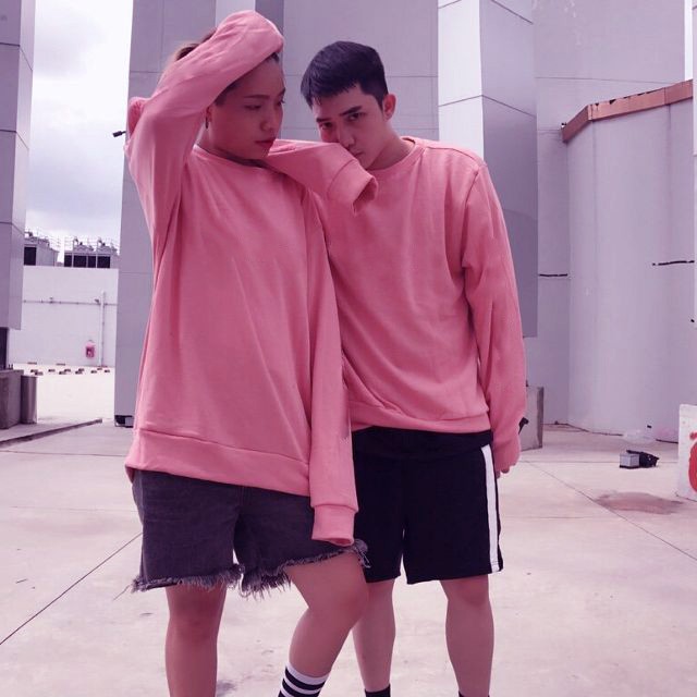 Áo Thun Sweater Pink Unisex