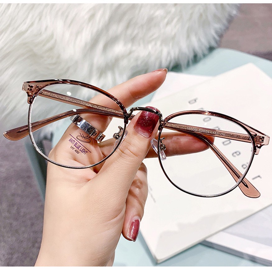 Chất liệu gọng kính 7K10209