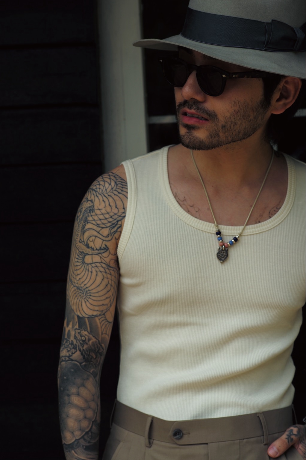 Mô tả Áo Ba Lỗ Thun Gân Tank Top Nam Nữ FOMAN Form Body Classic, Cổ Tròn Vải Cotton Tăm Gân Sợi Tự Nhiên Thoáng Mát Tôn Dáng - 2